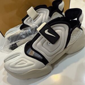 Nike Air Aqua Rift Summit White BQ4797-100 Size Women's 6.5 / Mens 5 NEW